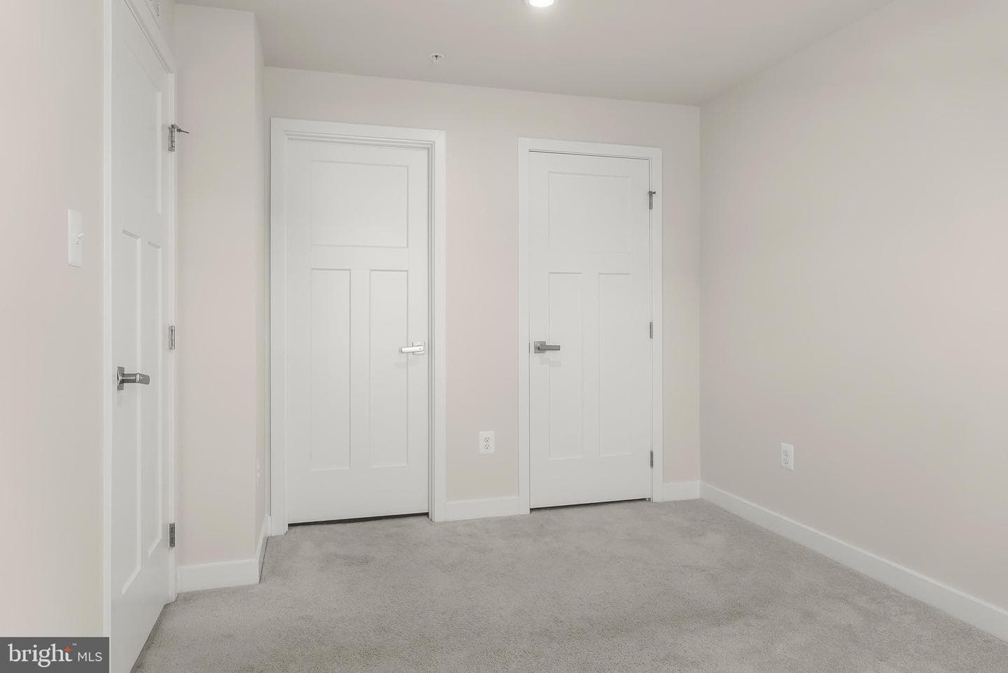 6072 Fallfish Court photo 15