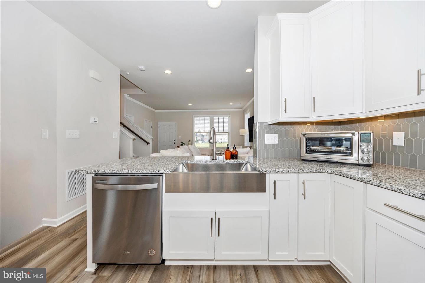 1807 Evans Road photo 10