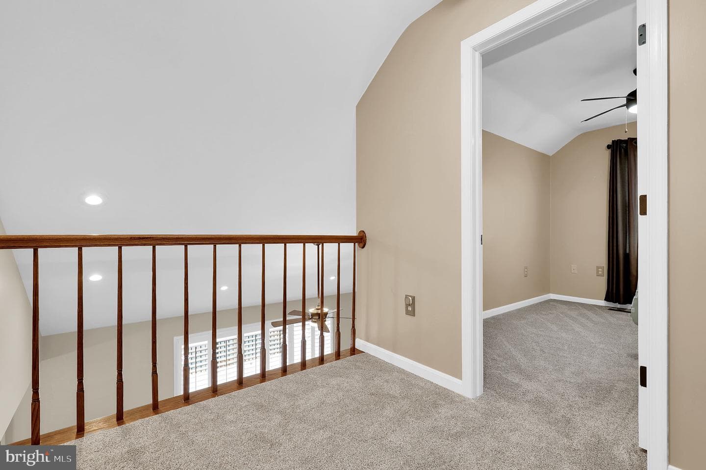 204 Oakmanor Way photo 22