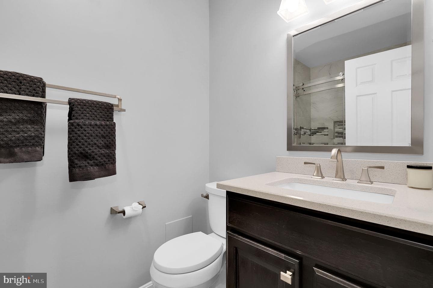 204 Oakmanor Way photo 23