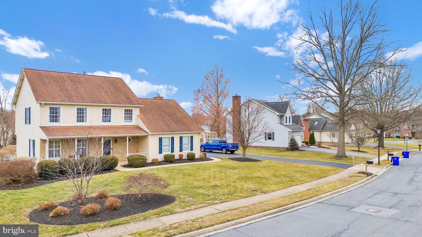 204 Oakmanor Way photo 50
