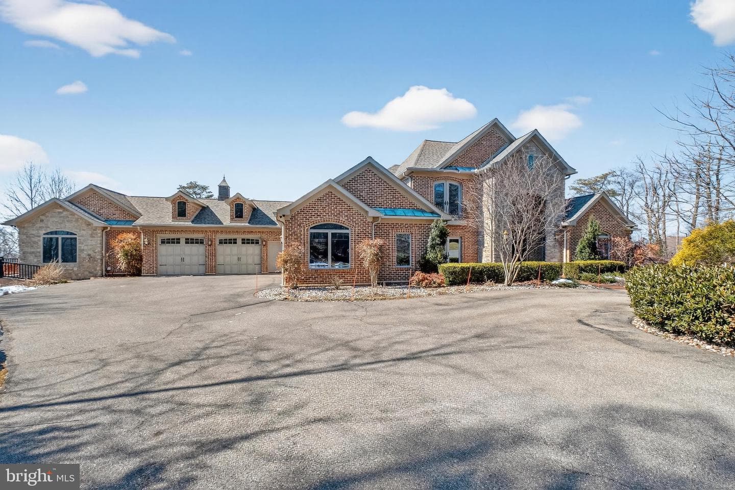4803 Smokey Court photo 9