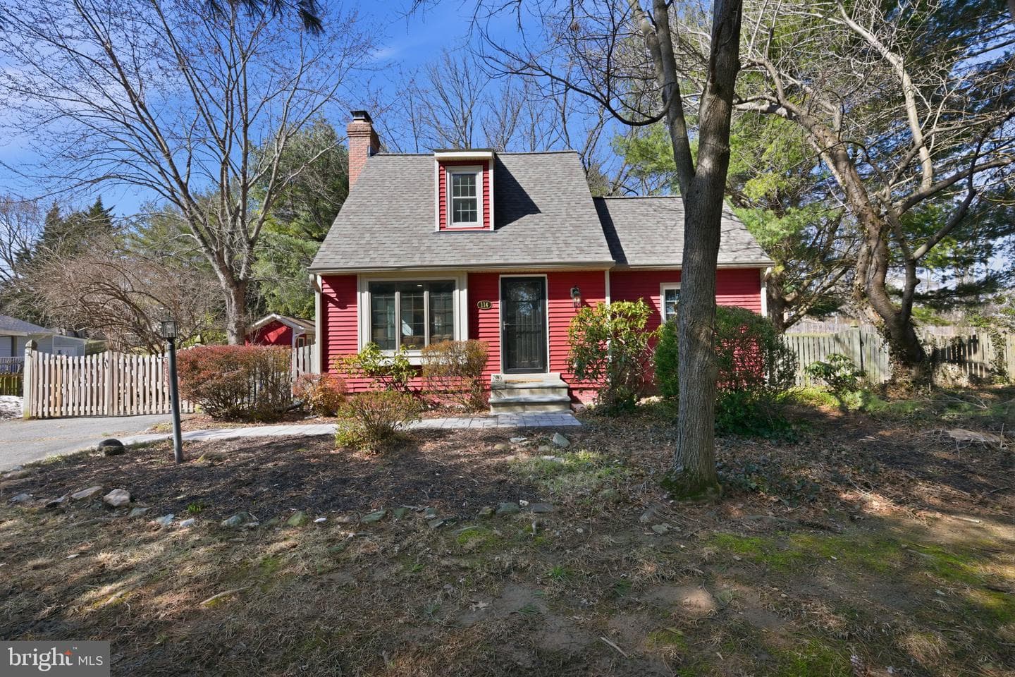 114 Royal Oak Drive photo 22