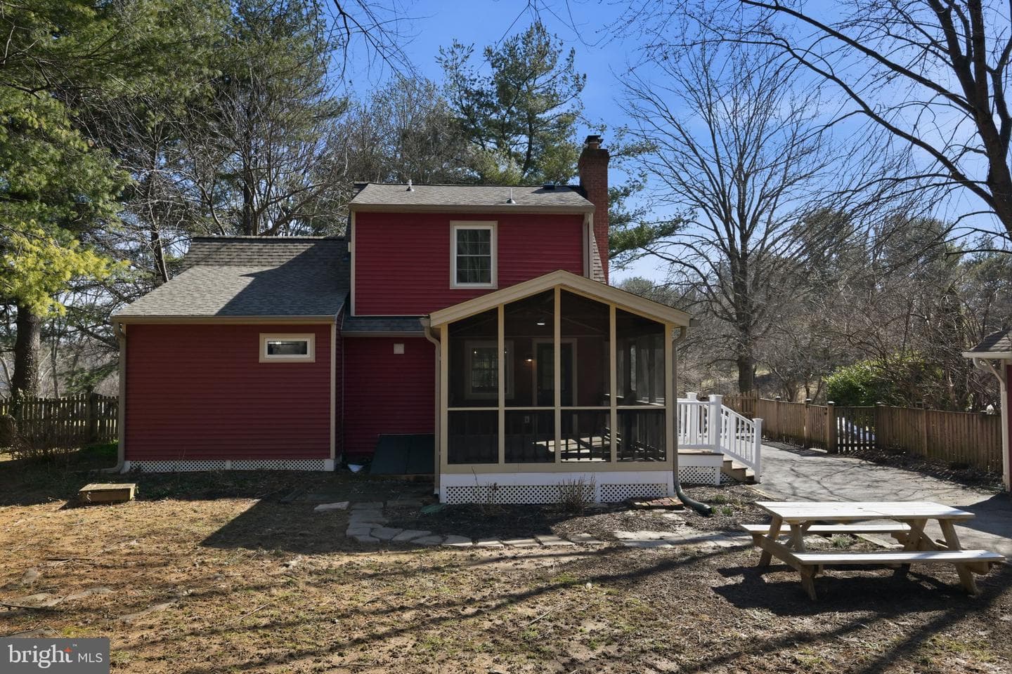 114 Royal Oak Drive photo 23