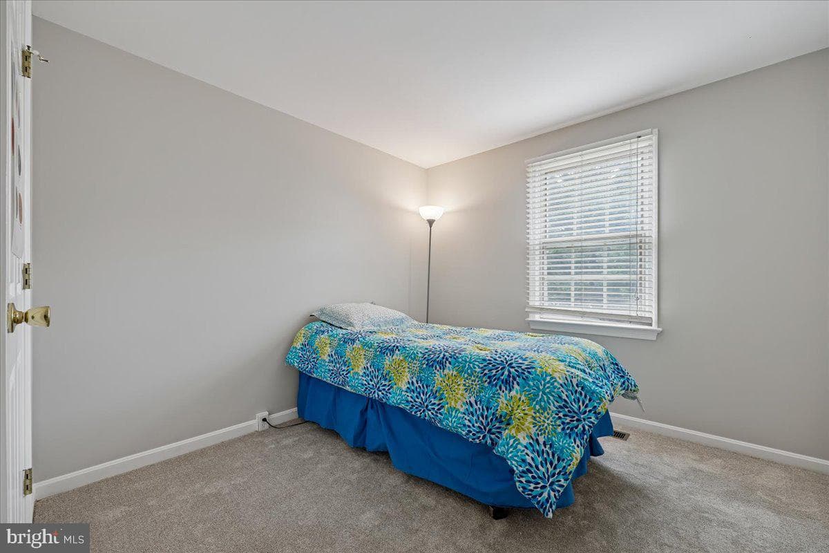 8024 Waterview Court photo 25