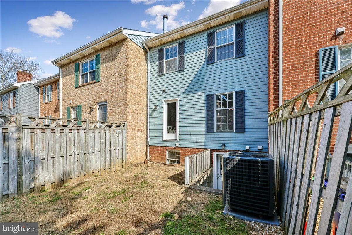 8024 Waterview Court photo 43