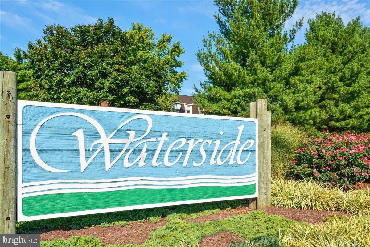 8024 Waterview Court photo 54