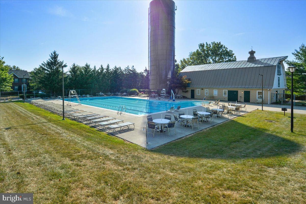 8024 Waterview Court photo 56