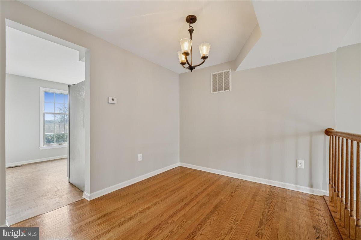 8024 Waterview Court photo 9
