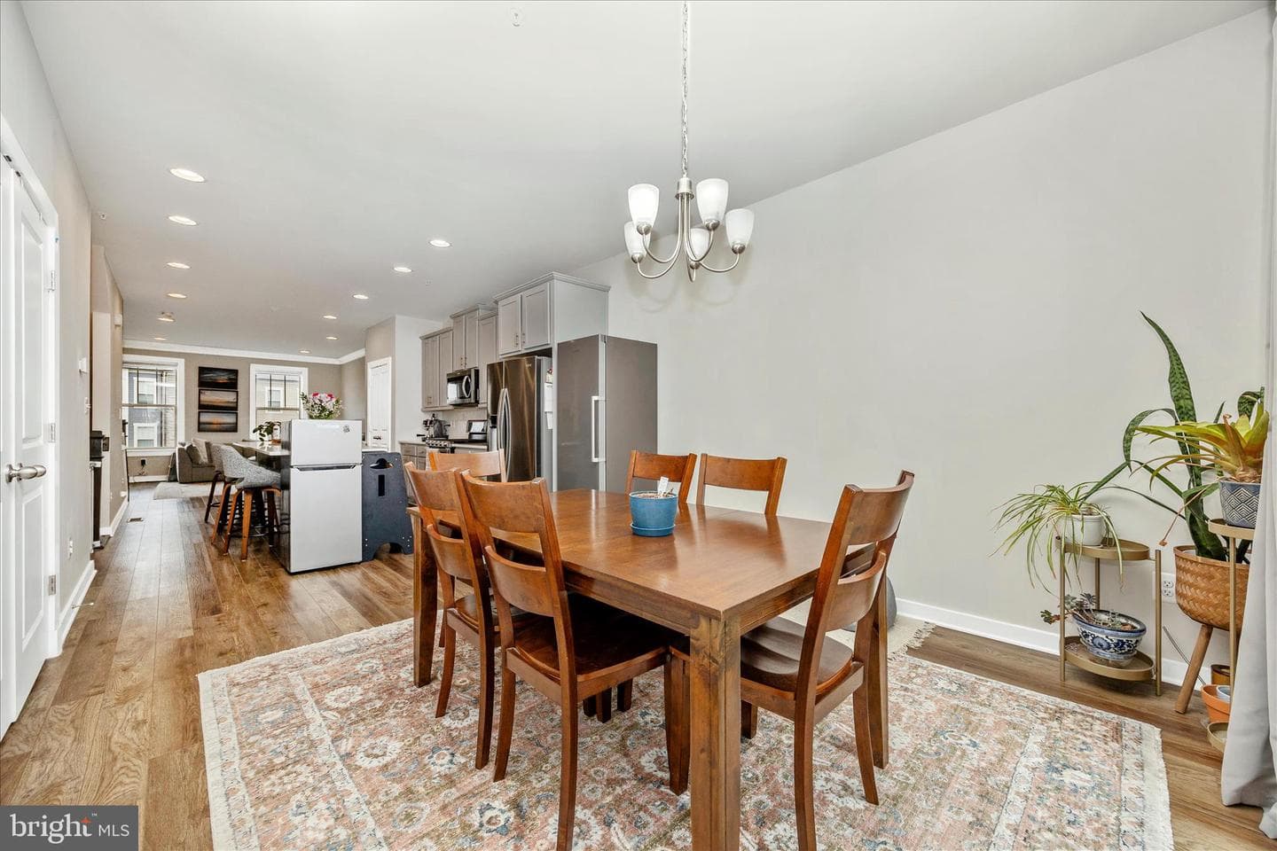 9018 Shady Pines Drive photo 18
