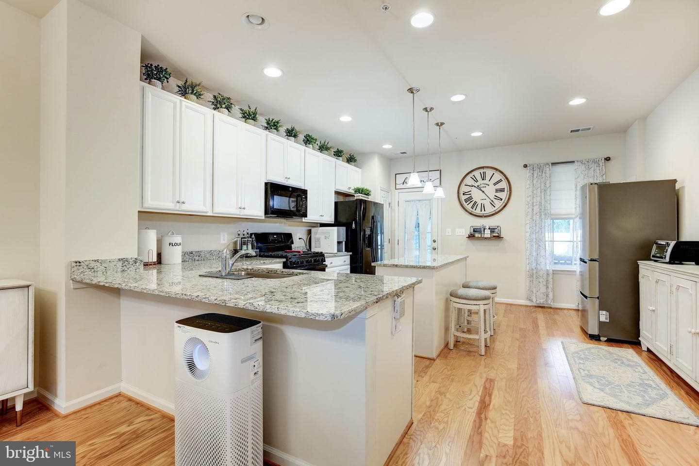 410 Pemberton Park Lane photo 2