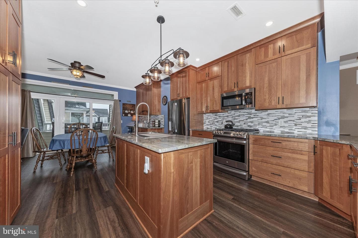 2520 Waterside Drive #410 photo 21