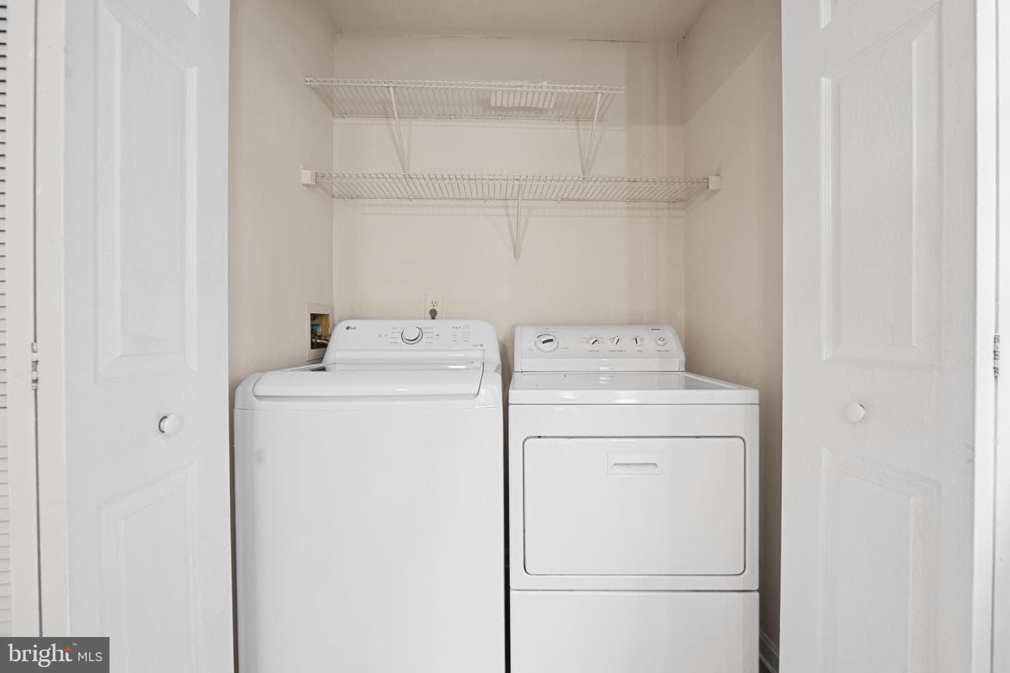 1330 Hampshire Drive #7e photo 7