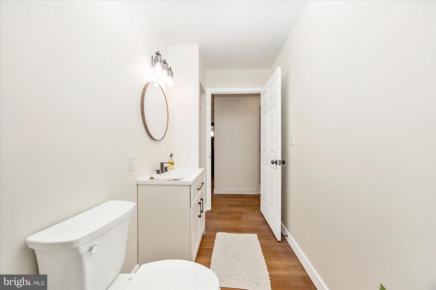 301 Redwood Avenue photo 42