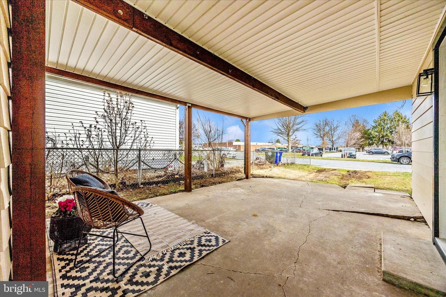 301 Redwood Avenue photo 45
