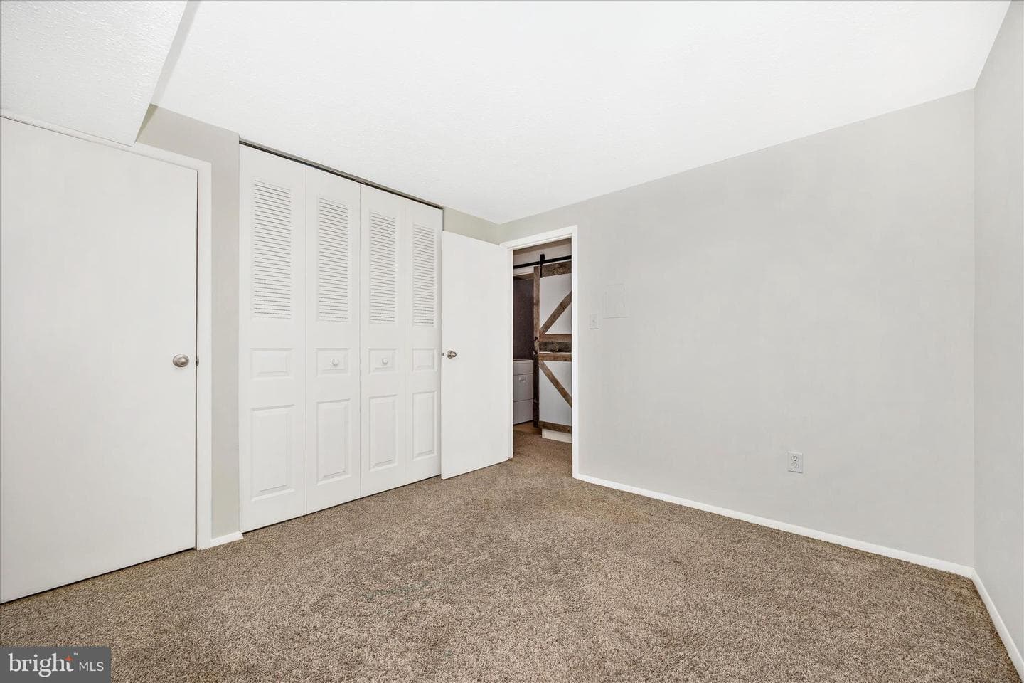 550 Heather Ridge Drive #k photo 28