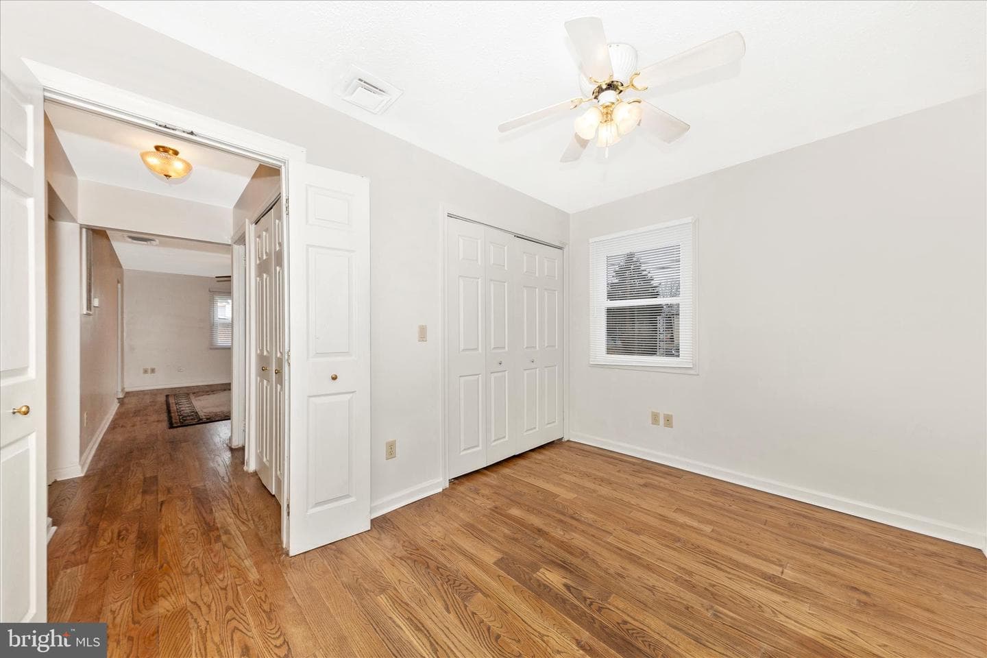 502 Military Road photo 11