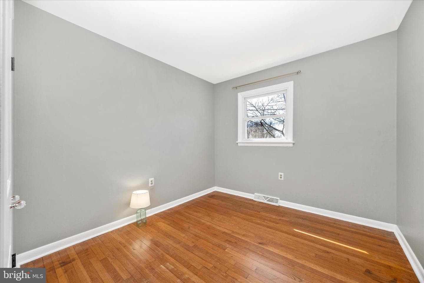 8615 Chestnut Grove Road photo 32