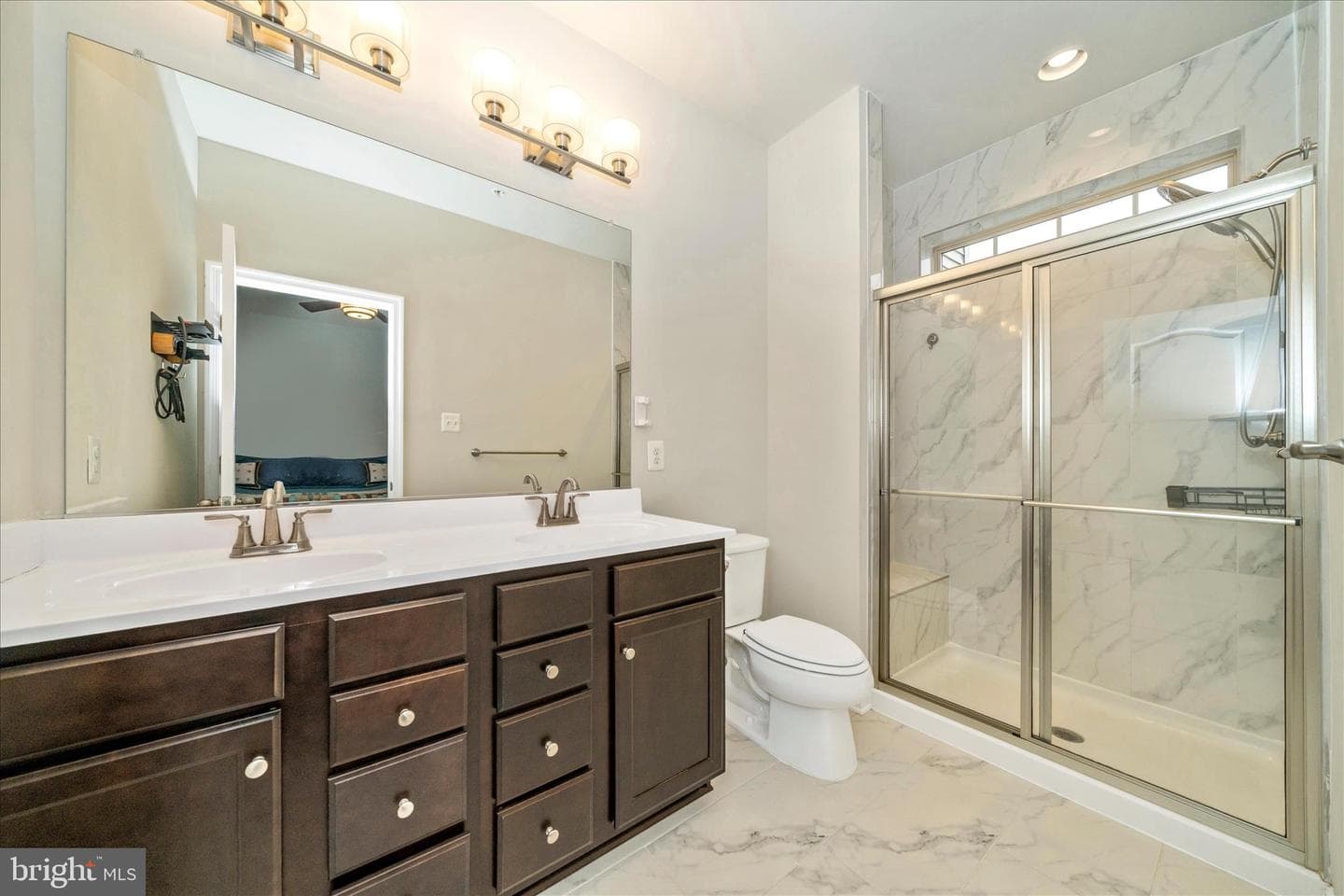 1835 Jameson Drive photo 3