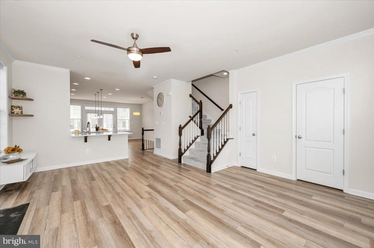 324 Spring Bank Way photo 6