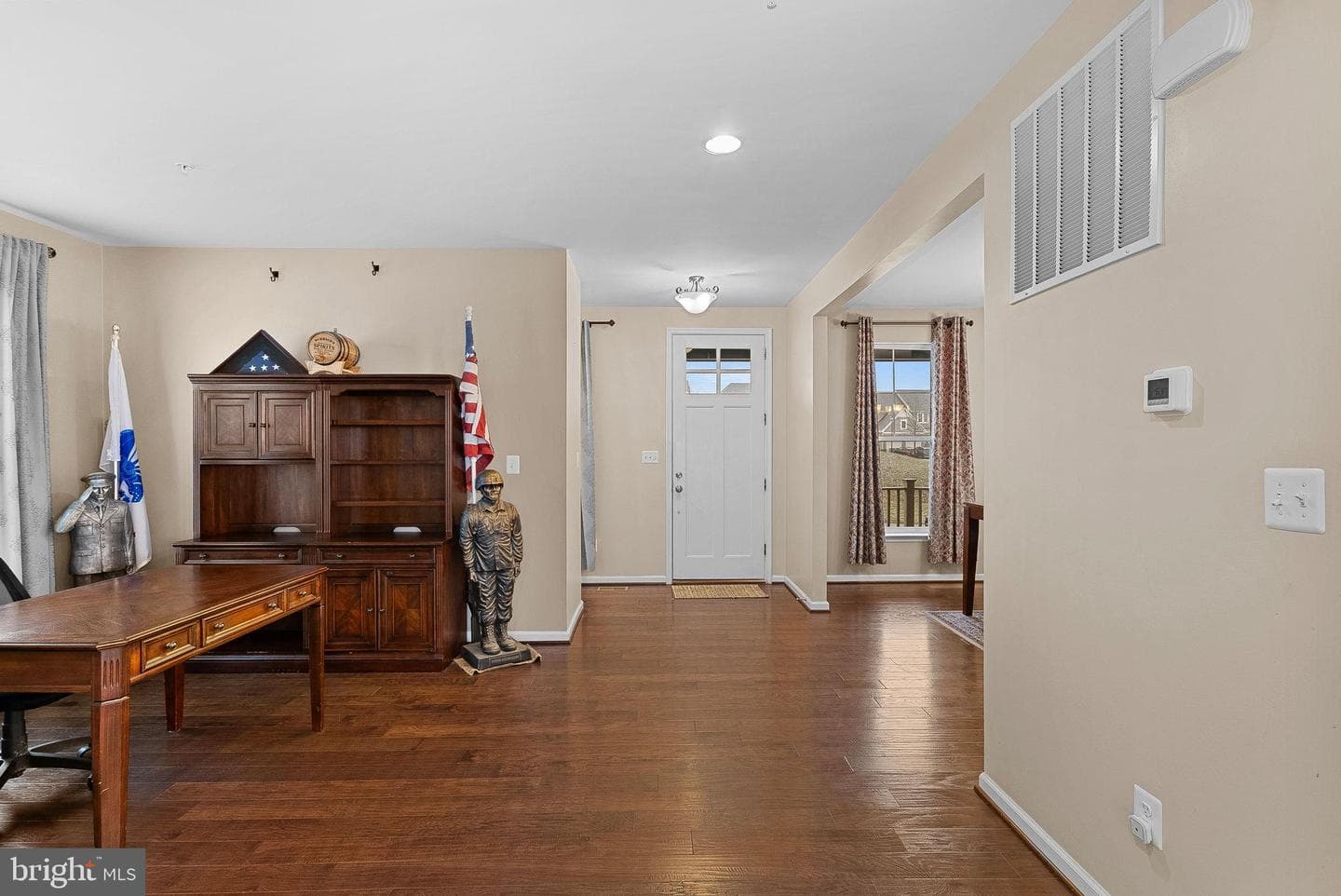 8422 Cliffview Lane photo 11