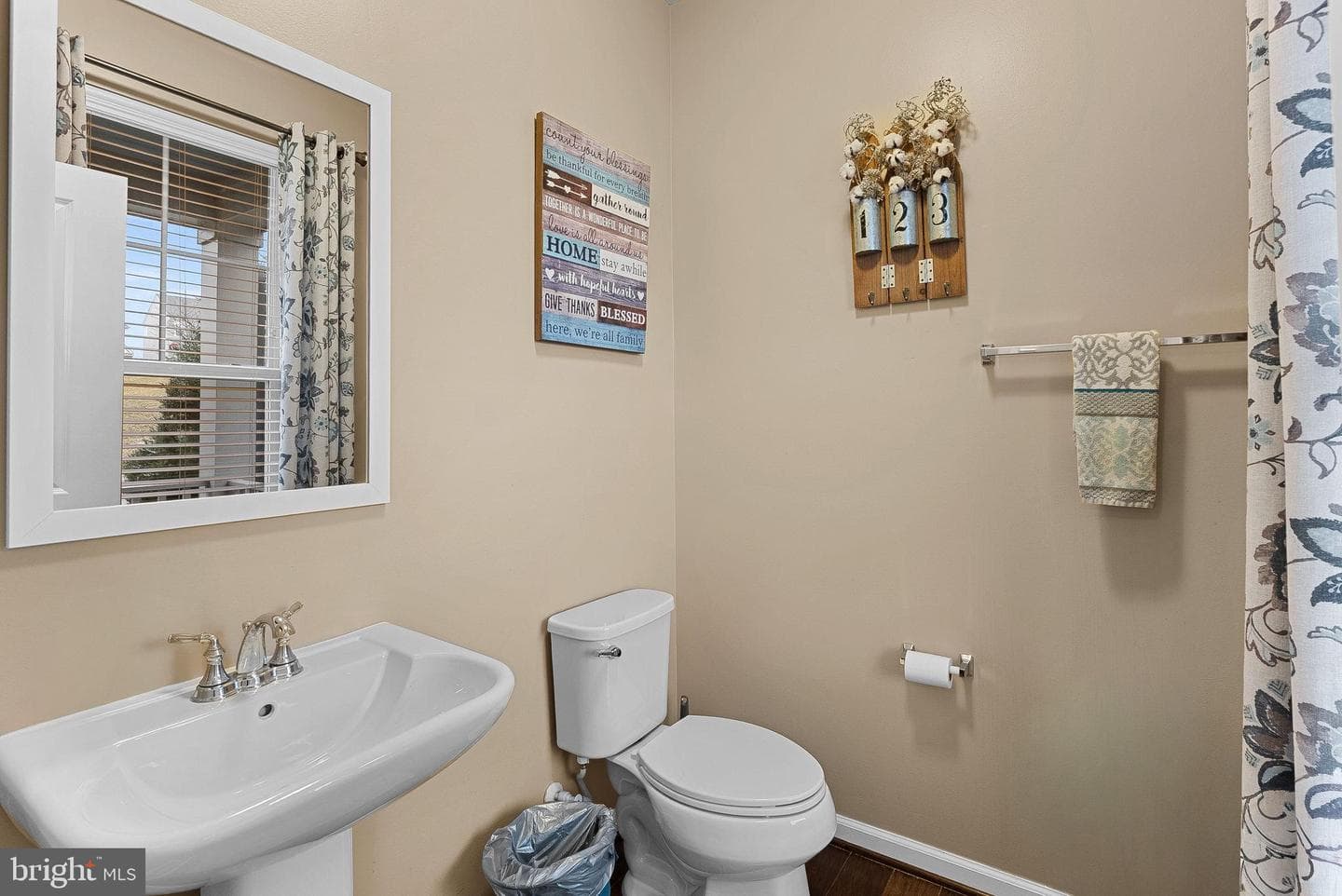 8422 Cliffview Lane photo 33
