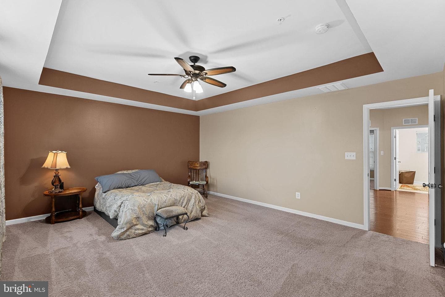 8422 Cliffview Lane photo 37