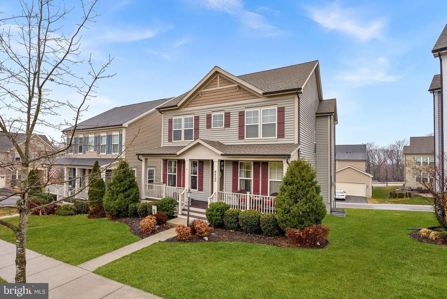 8422 Cliffview Lane photo 4
