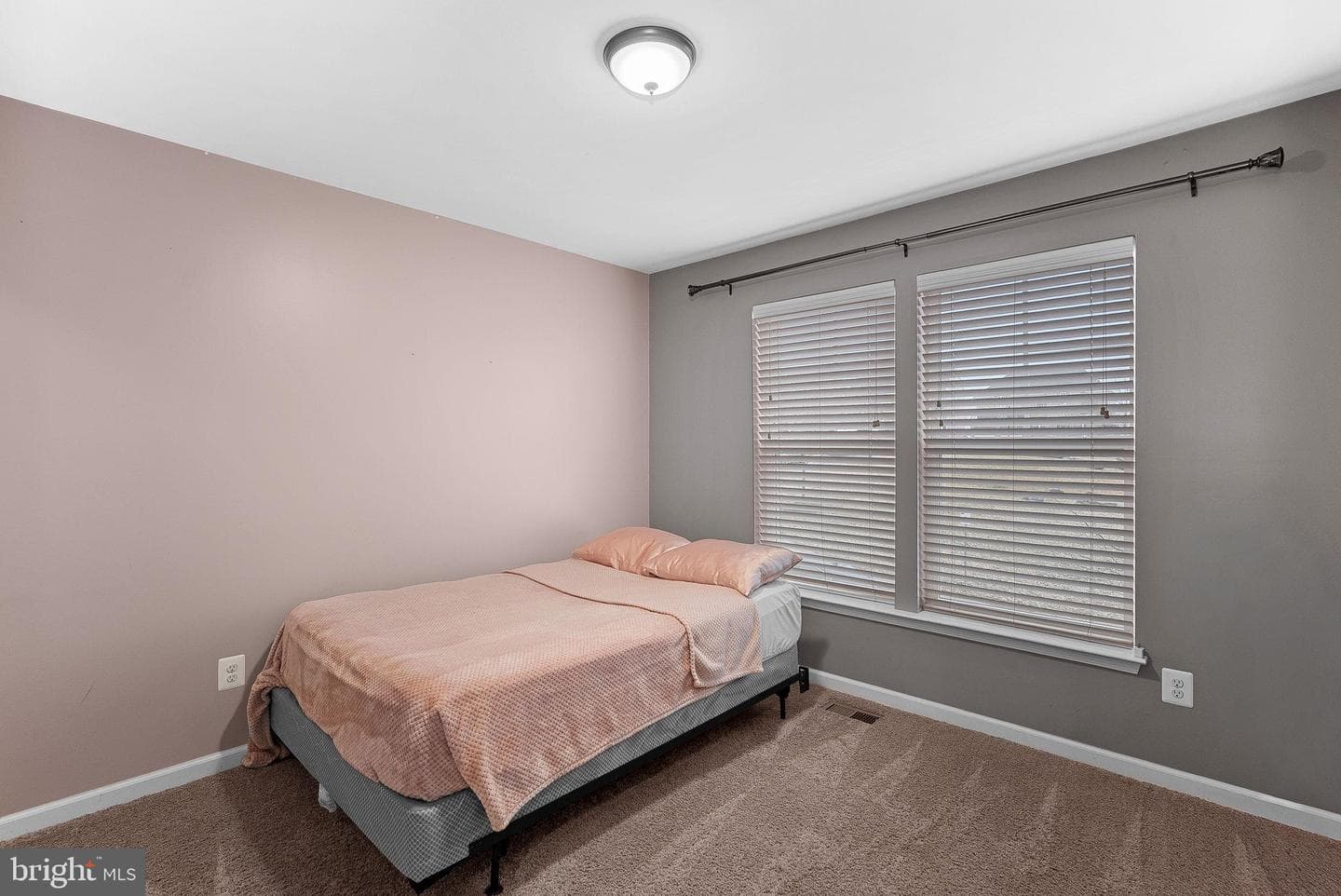 8422 Cliffview Lane photo 49