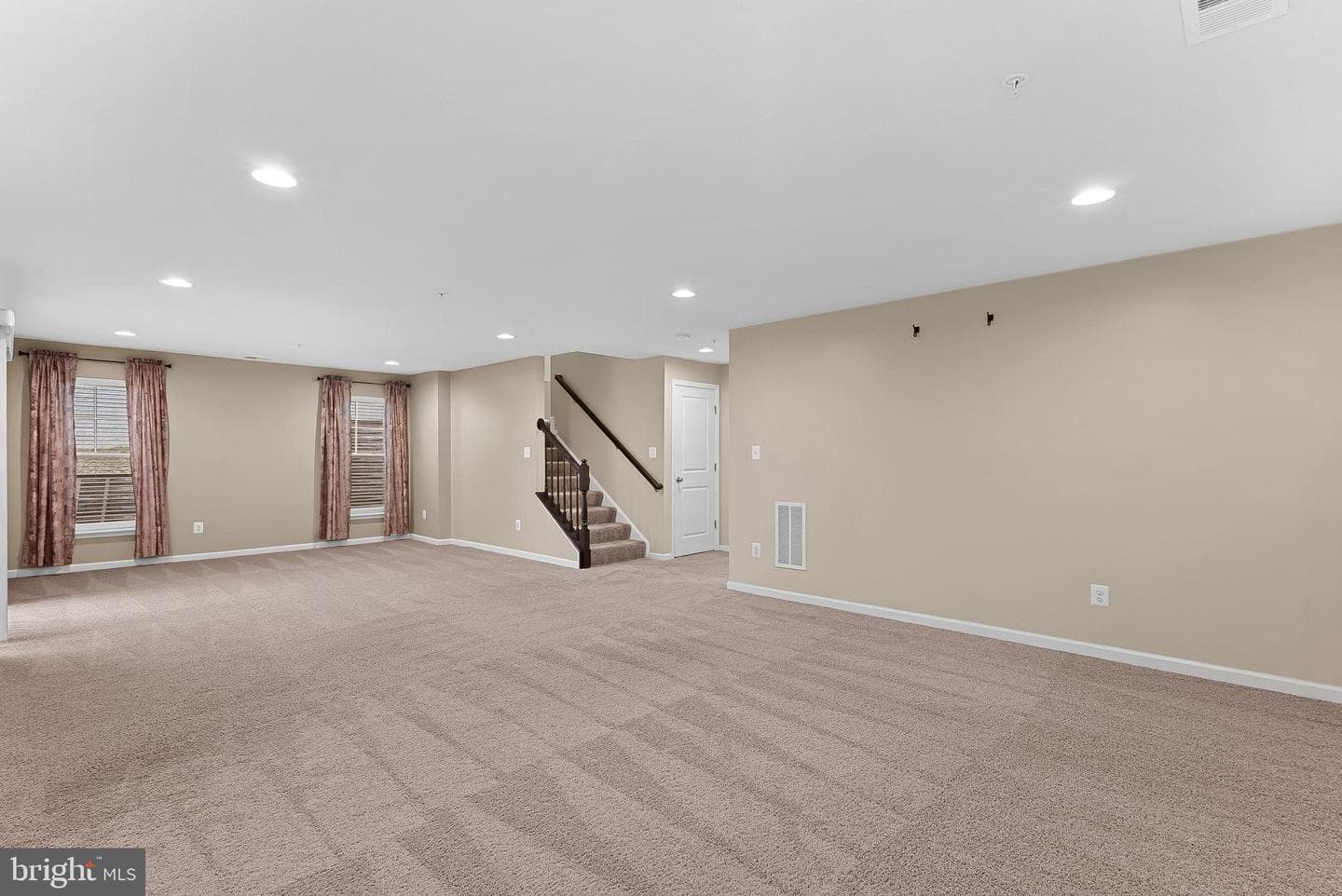 8422 Cliffview Lane photo 52
