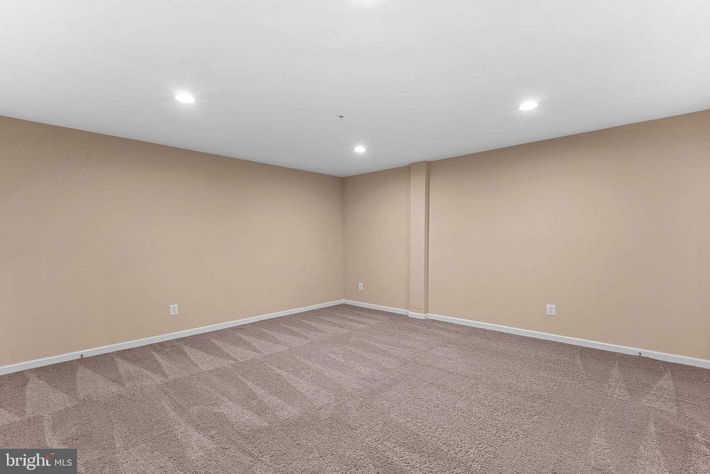 8422 Cliffview Lane photo 58