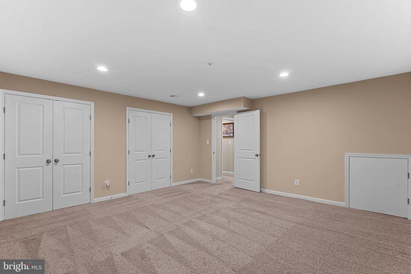8422 Cliffview Lane photo 60