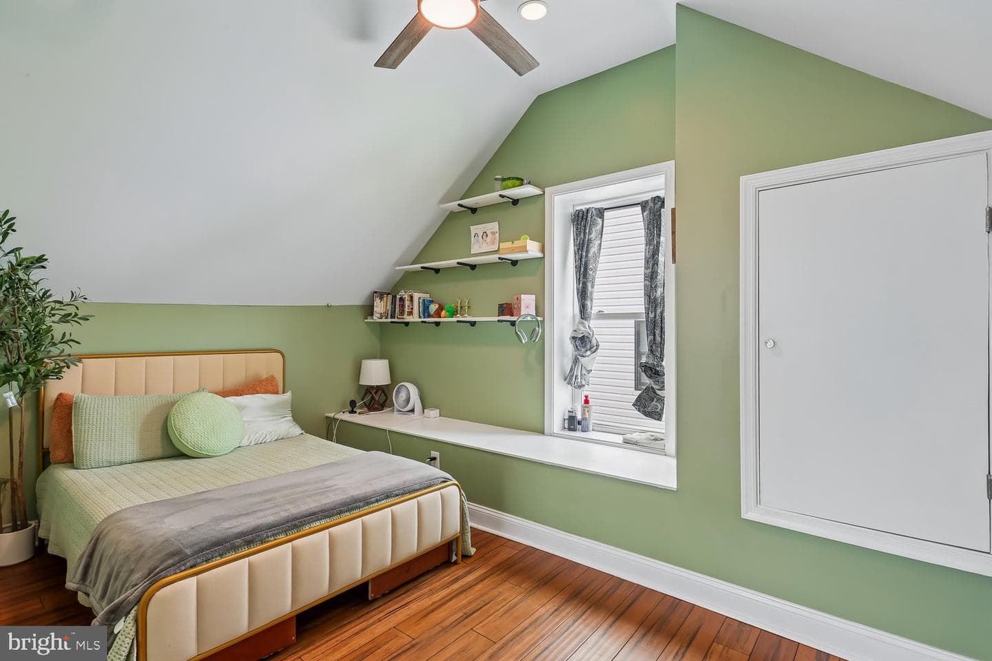 30 Hamilton Avenue photo 5