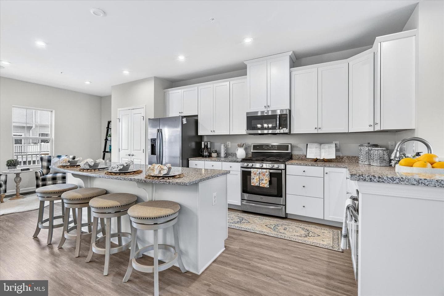6004 Krantz Drive photo 9