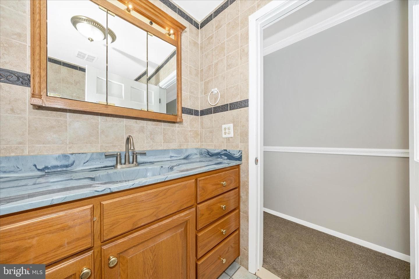 6802 Ruhland Drive photo 28