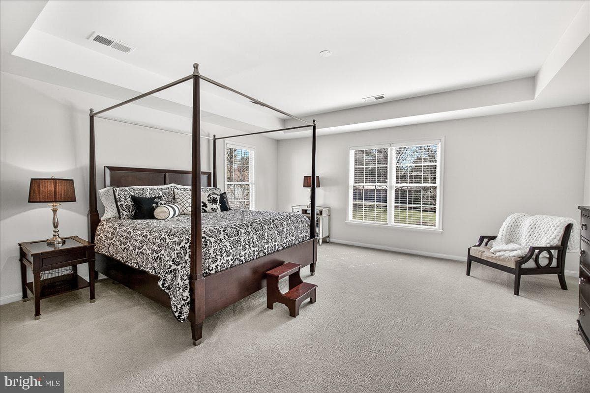 411 William Plummer Street photo 30