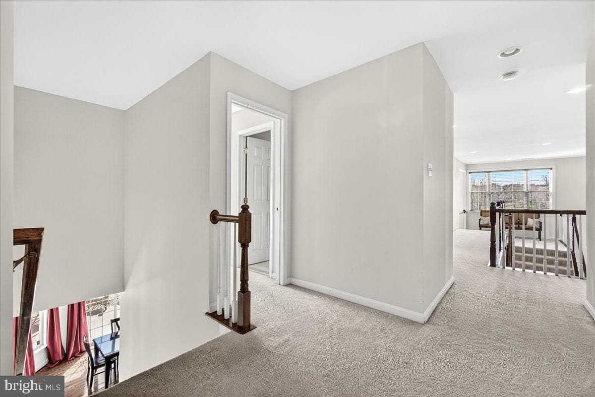 411 William Plummer Street photo 40