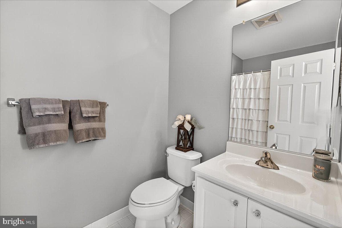 411 William Plummer Street photo 43