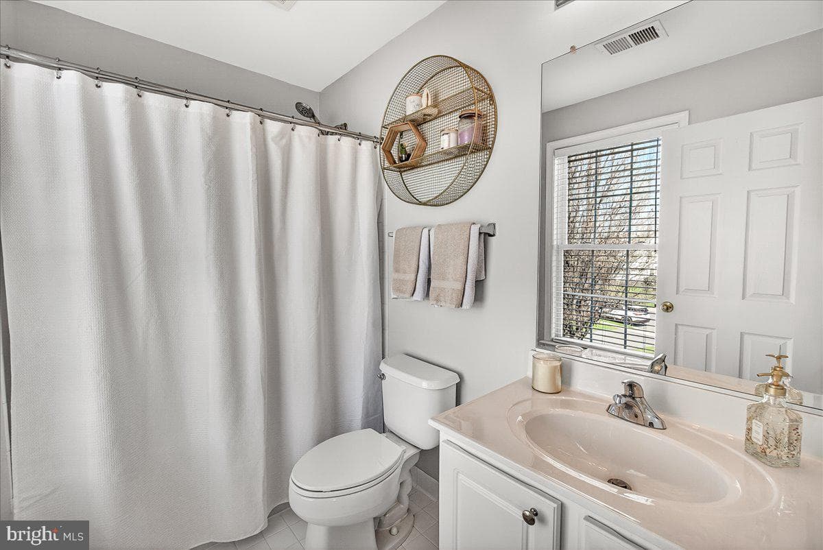 411 William Plummer Street photo 47