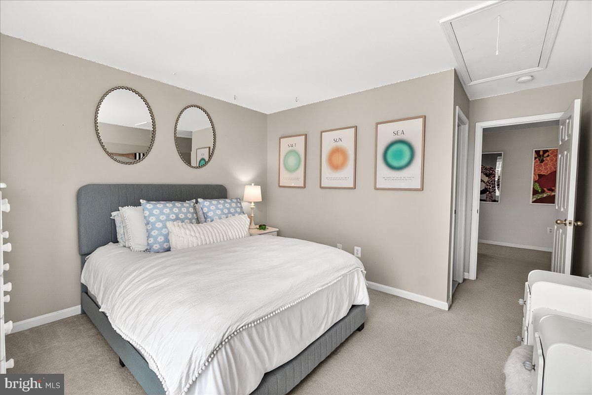411 William Plummer Street photo 50