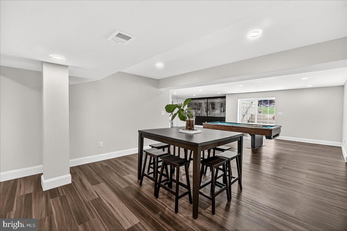 411 William Plummer Street photo 59