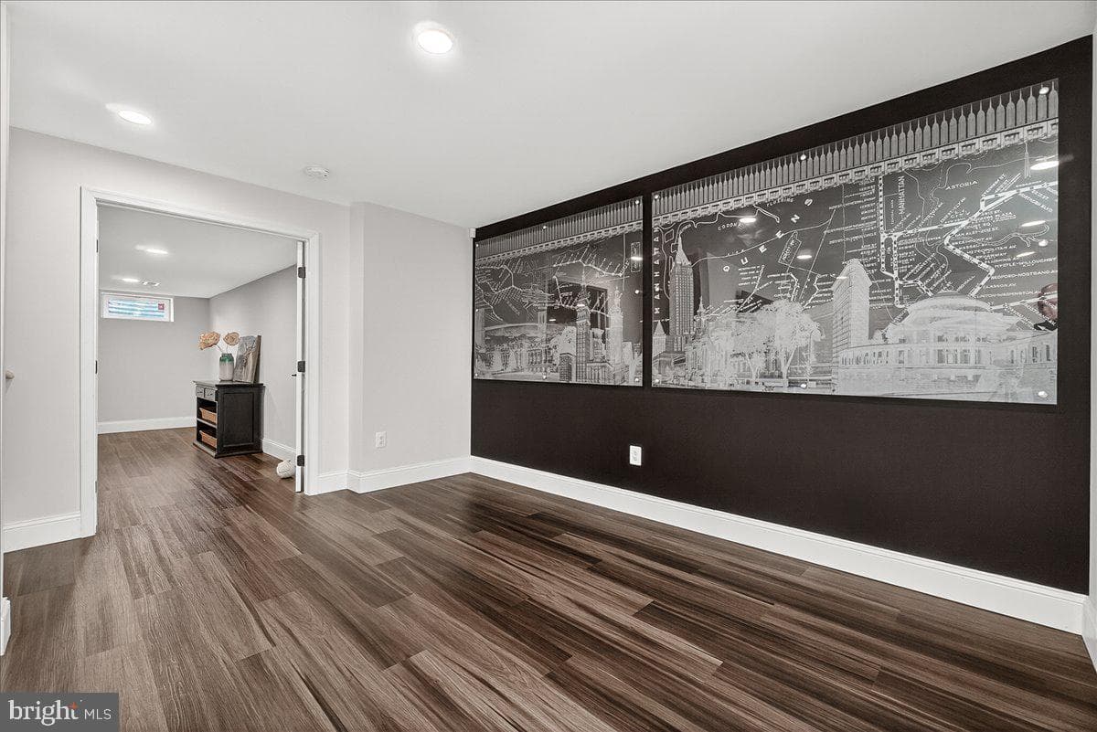 411 William Plummer Street photo 65