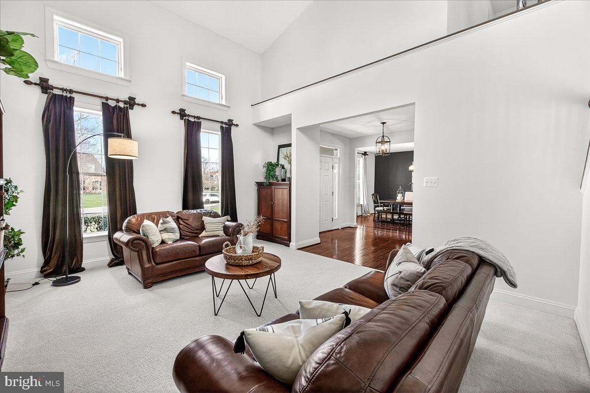 411 William Plummer Street photo 7