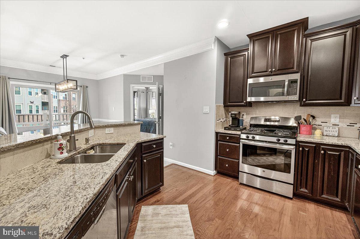 6490 Calverton Drive #201 photo 14
