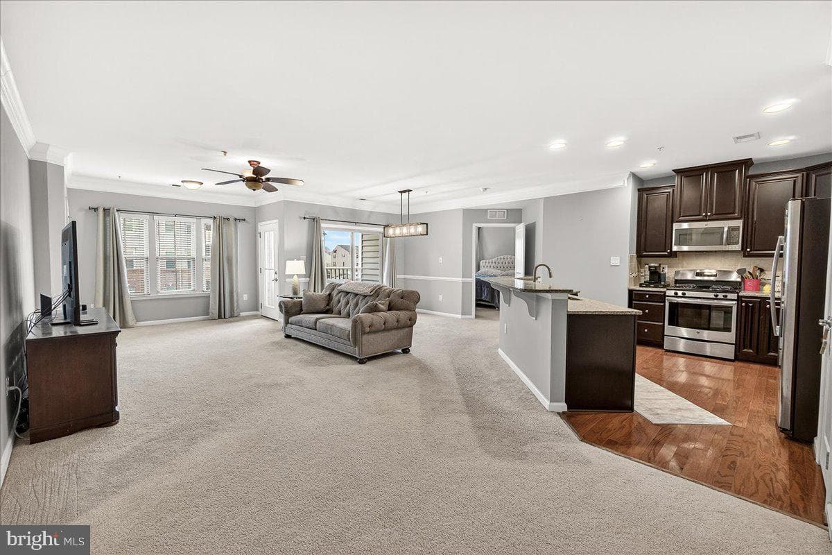 6490 Calverton Drive #201 photo 4