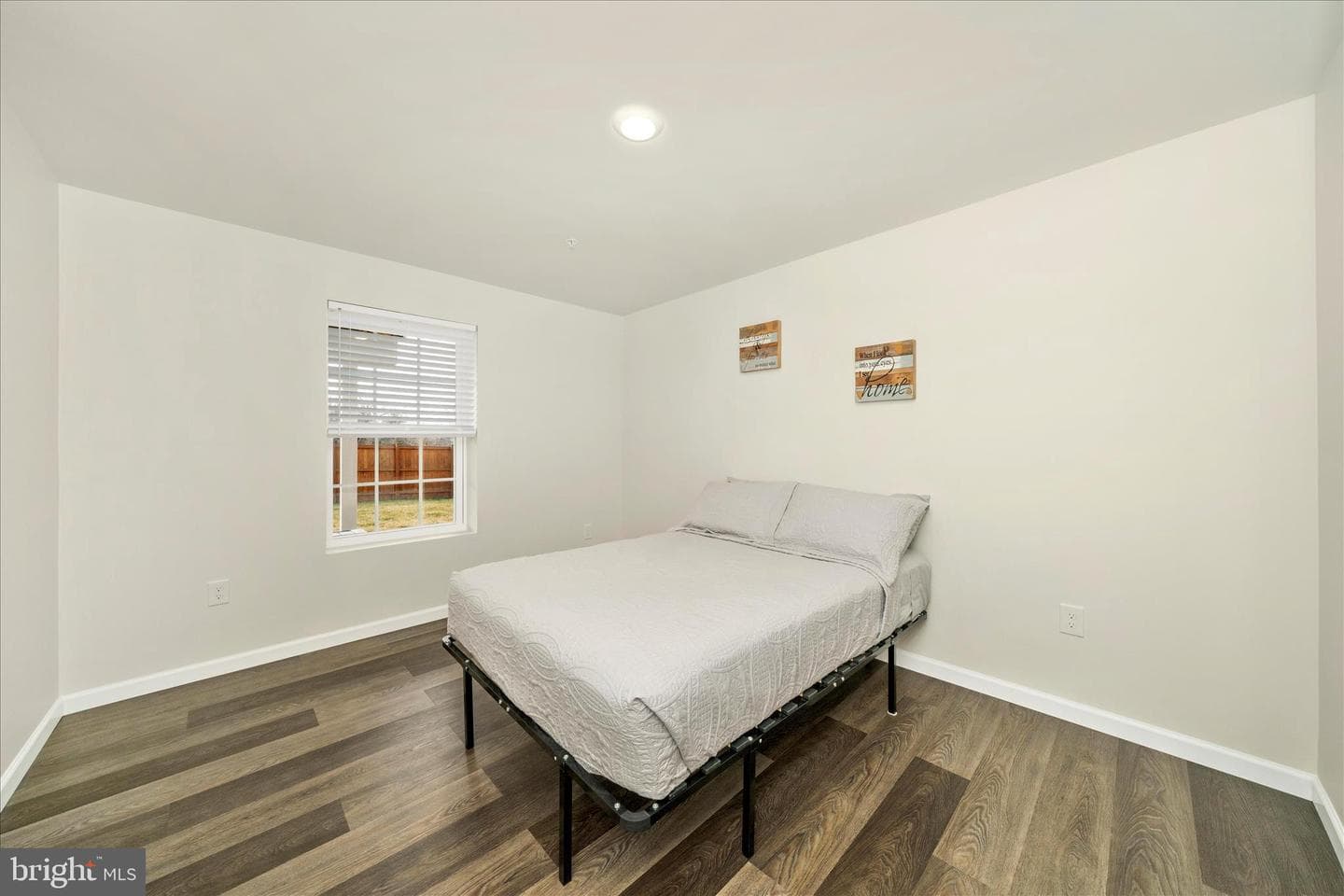 2086 Pomona Way photo 34