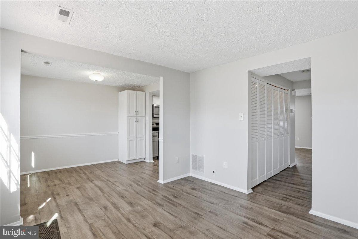 6734 Fallow Hill Court photo 14
