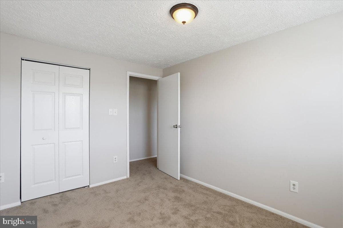 6734 Fallow Hill Court photo 20