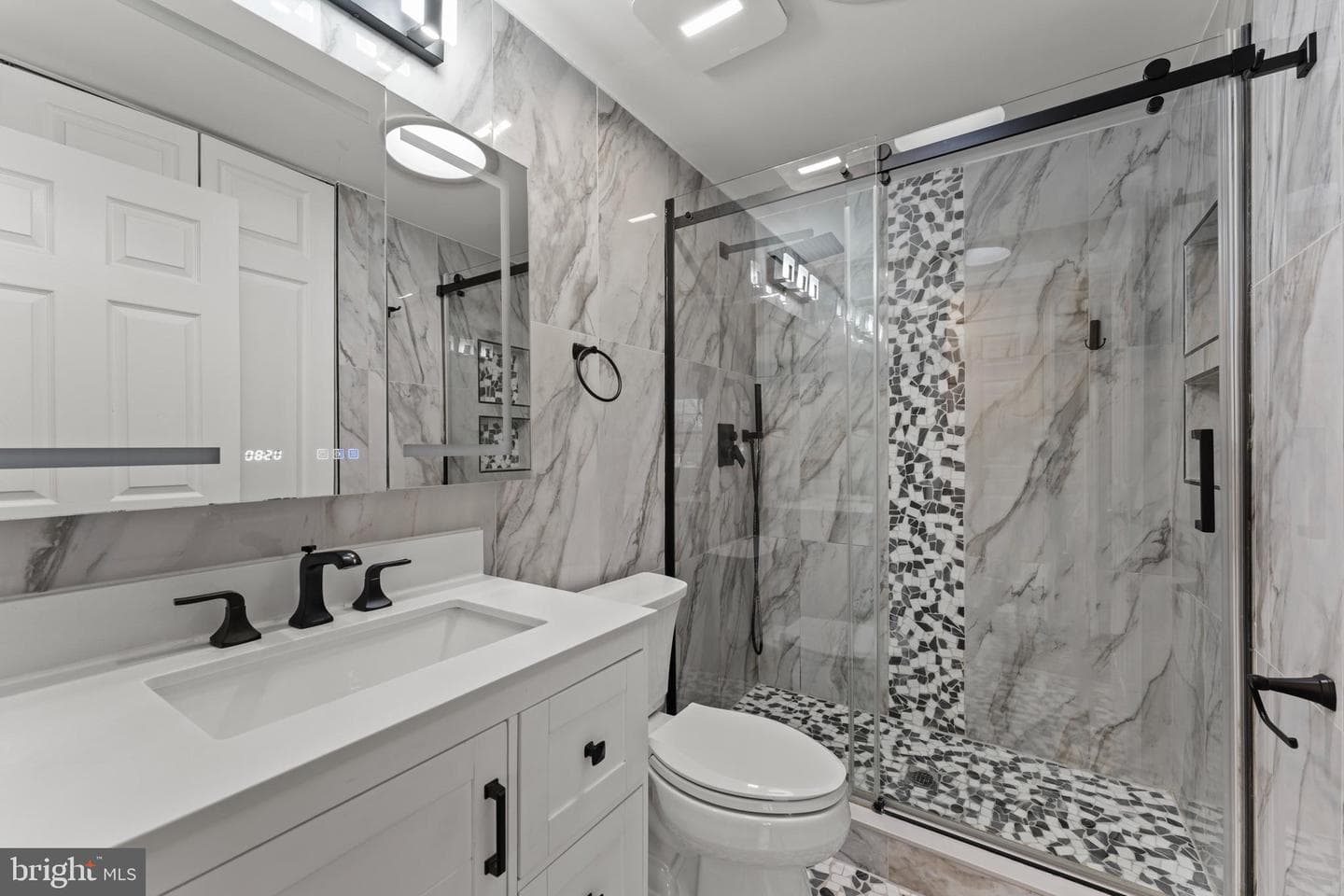1394 Rollinghouse Drive photo 15