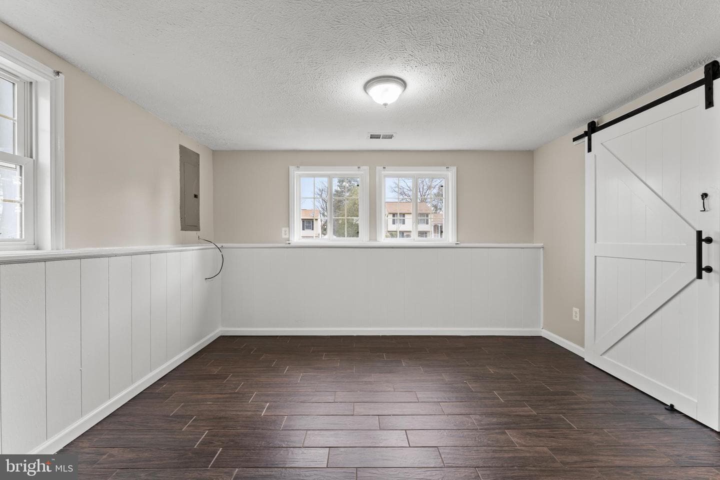 1394 Rollinghouse Drive photo 23